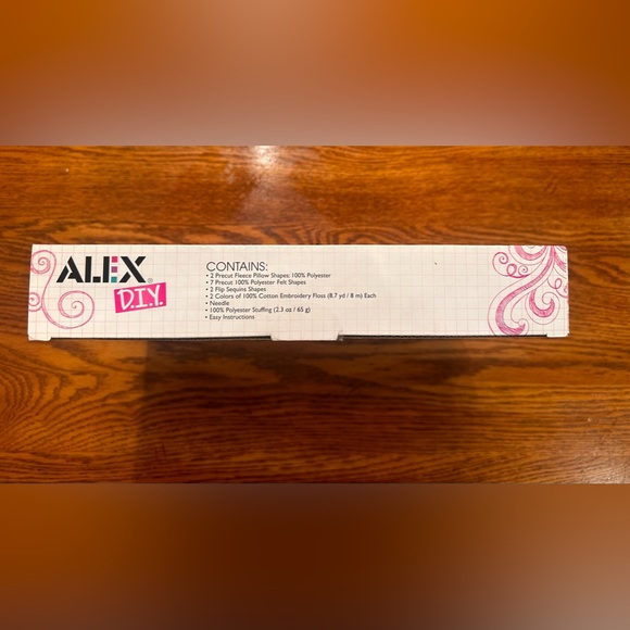 *NEW Unopened* Alex DIY Toys Craft Knot A Cupcake DIY Sequin Plush Project Kids - Picture 3 of 4